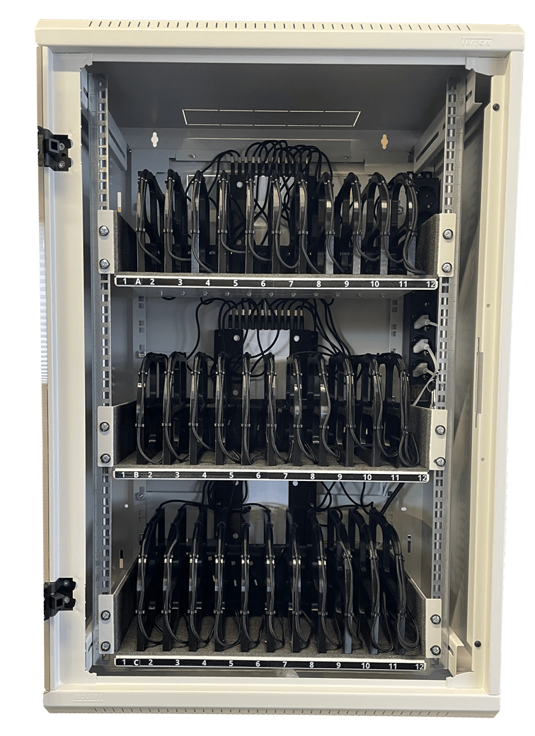 Tabletschrank für Schule – iPad & Tablet Ladeschrank für 36 Geräte. 19 ...
